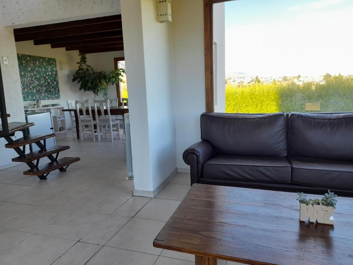 Casa Luminosa Con Parque Y Vista Espectacular Lejlighed El Calafate Eksteriør billede
